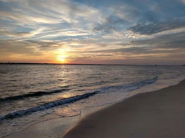 Beach nearby, beach towels
