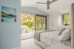 4 bedrooms, in-room safe, desk, iron/ironing board - 🌊🏖️🌴☀️Ocean Views + 2 Pools + Free Shuttle + Snacks! Family Fun Starts Here (CABO SAN LUCAS)
