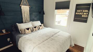 1 bedroom, free WiFi, bed sheets