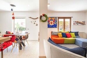 Smart-TV, bøker og stereoanlegg