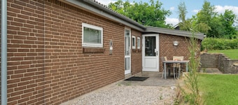 Stunning home in Ebeltoft with WiFi