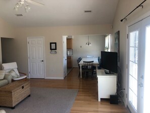 TV