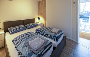 2 bedrooms, free WiFi, bed sheets