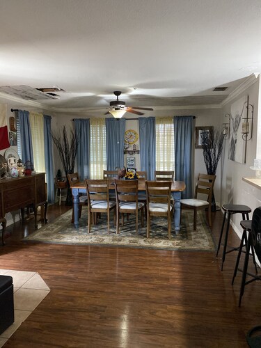 Aunt sissy’s house