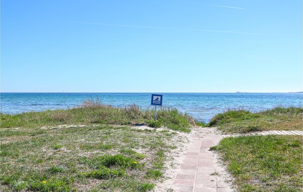 Nära stranden och fiske