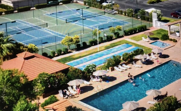 Piscine extérieure, piscine chauffée