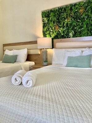 Individually furnished, iron/ironing board, free WiFi, bed sheets - Paradise Surf Hotel (El Cuco)