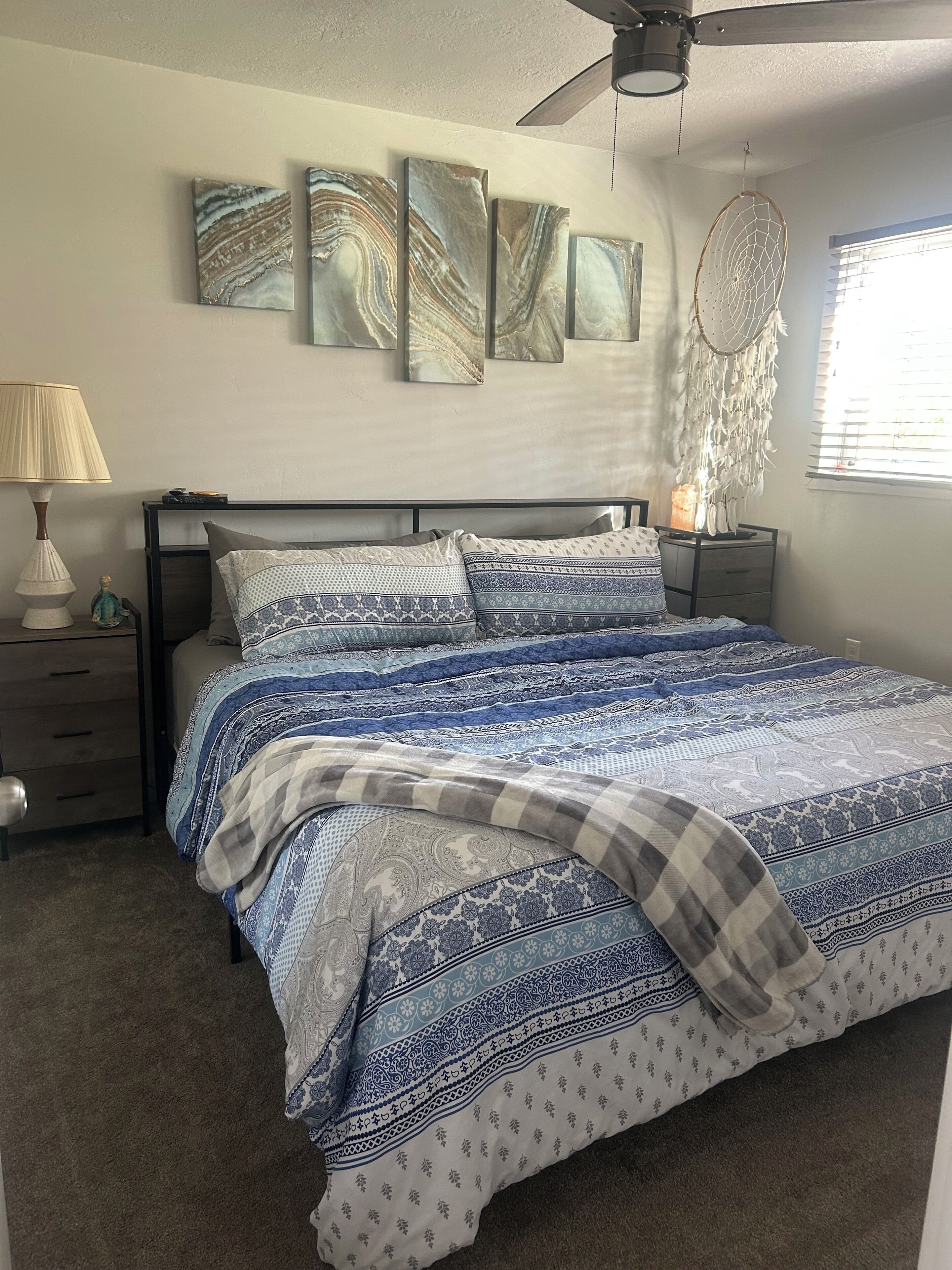 2 多间卧室、熨斗/熨衣板、免费 WiFi、床单