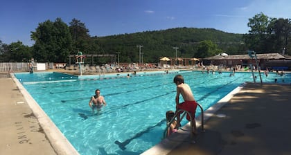 Massanutten Getaway - Next to Slopes