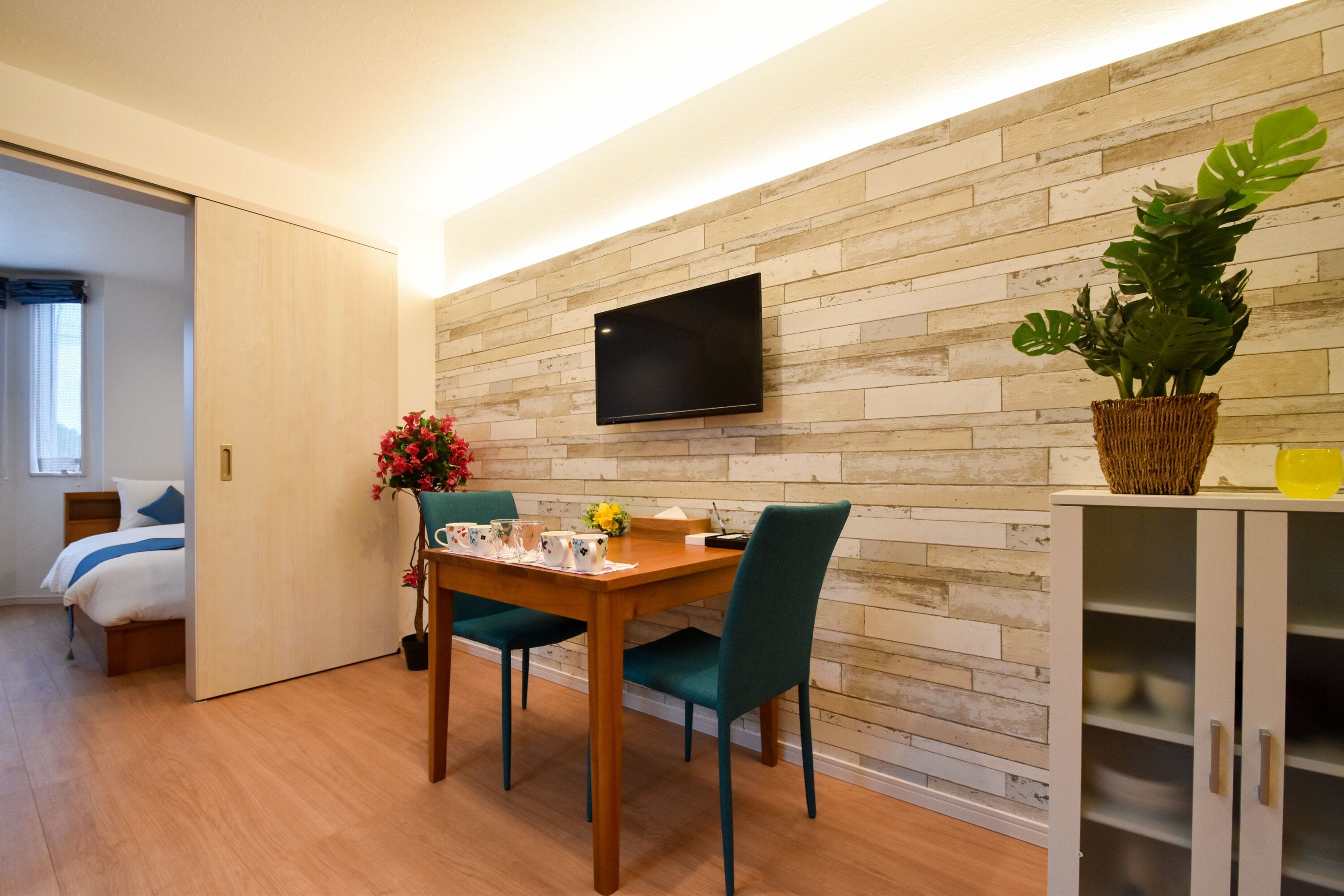 superior twin room, non smoking | 1 bedroom, in-room safe, desk, blackout curtains