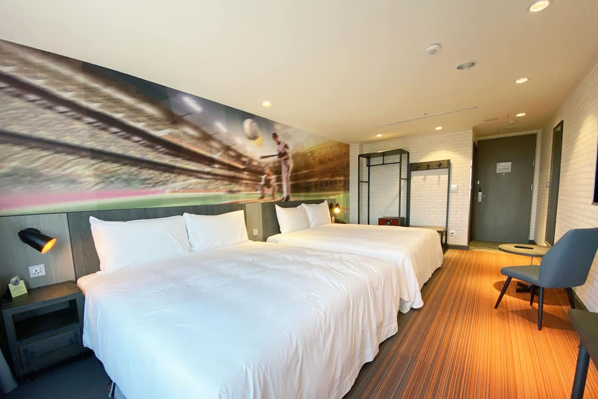 羽絨被、書桌、遮光窗簾/窗簾、免費 Wi-Fi