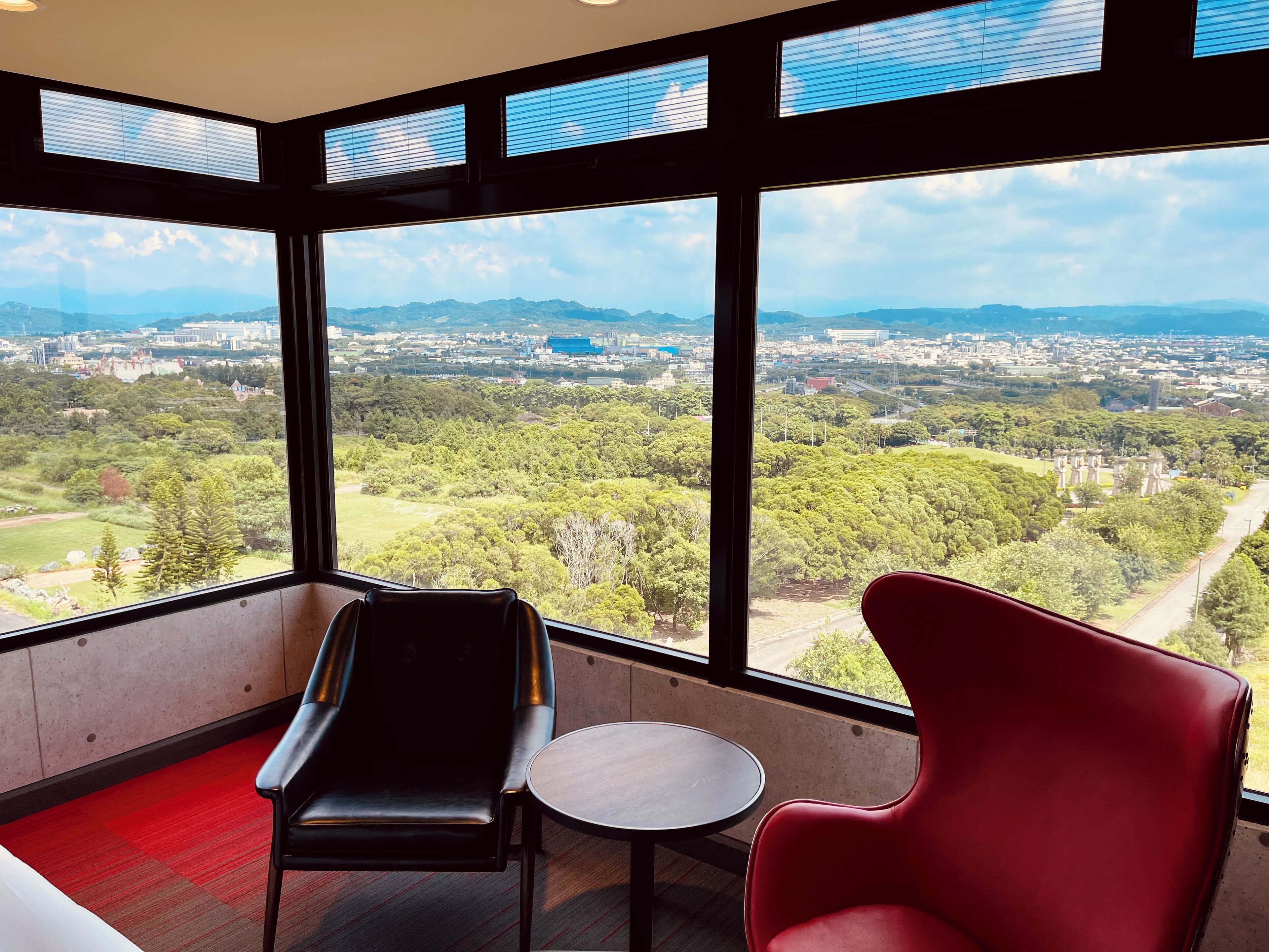 comfort suite | 1 bedroom, down duvets, desk, blackout curtains