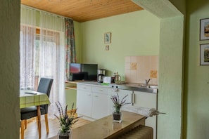 Triple Room | Private kitchen