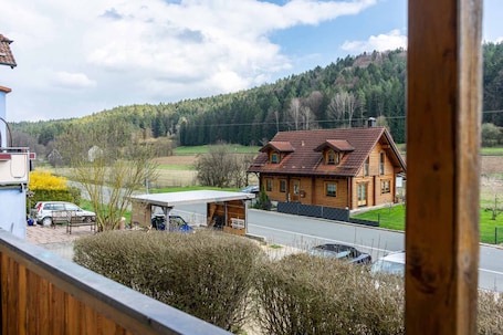 Habitación triple | Vistas del balcón. Landgasthof Peterhof