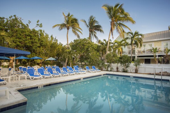 Pool - Shipyard 276-Condo in Truman Annex-2 bedroom 2 bath, close to Duval w/ pool (Key West)