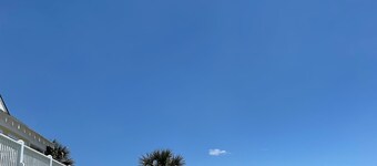 Spacious family home with private beachfront pool and clubhouse