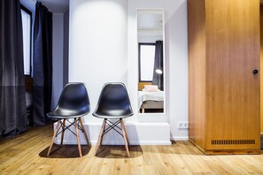 Quadruple Room | Blackout drapes, free WiFi, bed sheets - Hostel Café Koti (Rovaniemi)