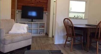 Southside Flats Cozy Quiet Luxury