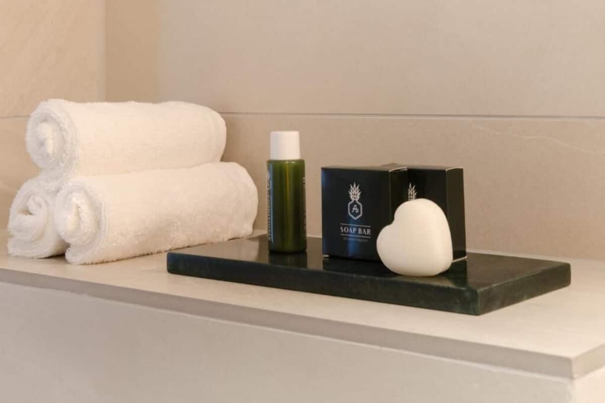 cosy room | bathroom | free toiletries, hair dryer, bathrobes, slippers