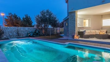 Villa – deluxe | Privat basseng