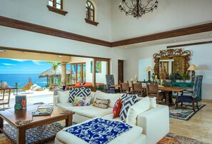 Televisión y estéreo 