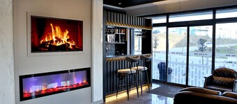 Fly And Stay Airport Hotel