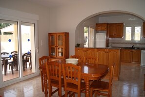 Uklassifisert bilde, 4 av 18, knapp