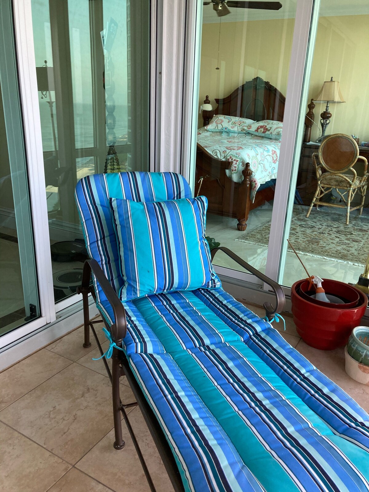 Photo 12 of Oceanfront totally renovated two bedrooms and two bathrooms condo