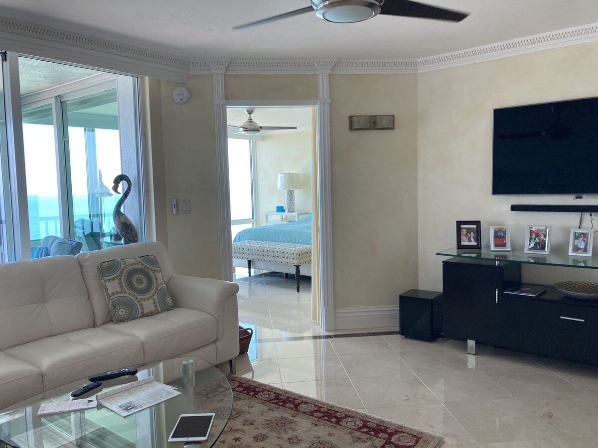 Photo 6 of Oceanfront totally renovated two bedrooms and two bathrooms condo