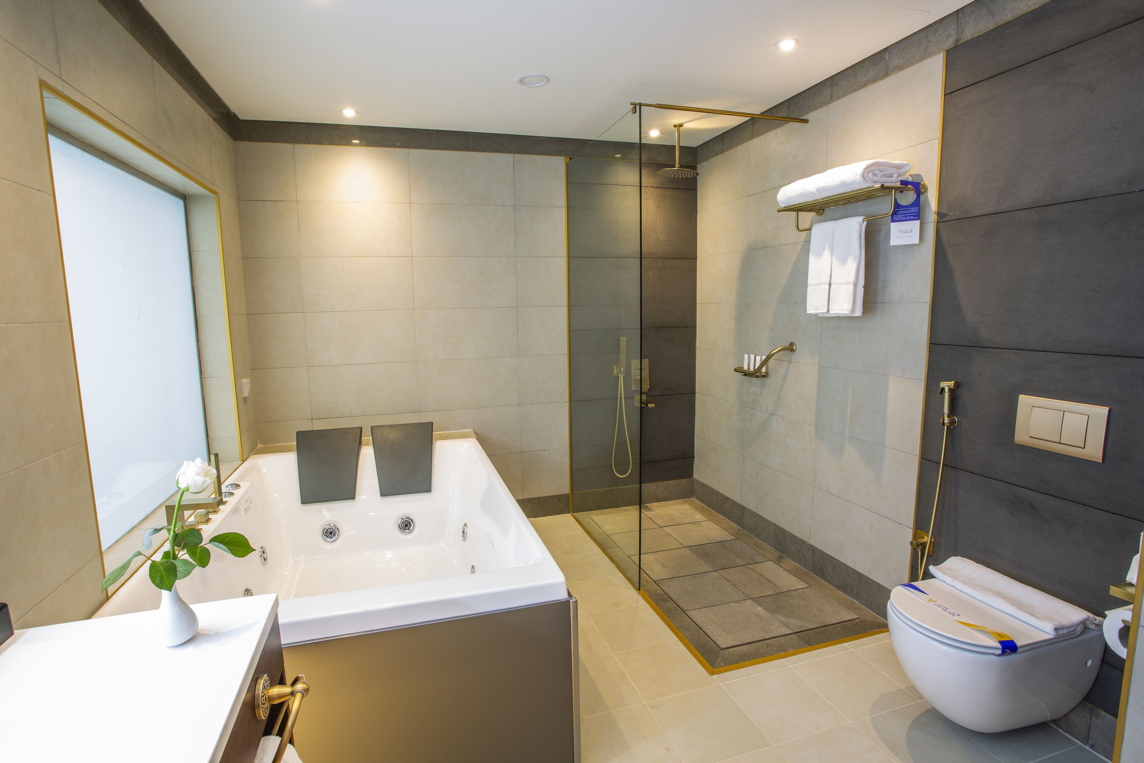 Photo - Velar Inn Hotel