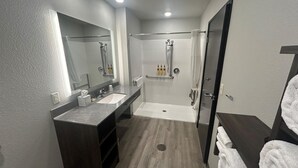 Habitación estándar, 1 cama Queen size, con acceso para personas discapacitadas, cocina | Baño para personas con discapacidad