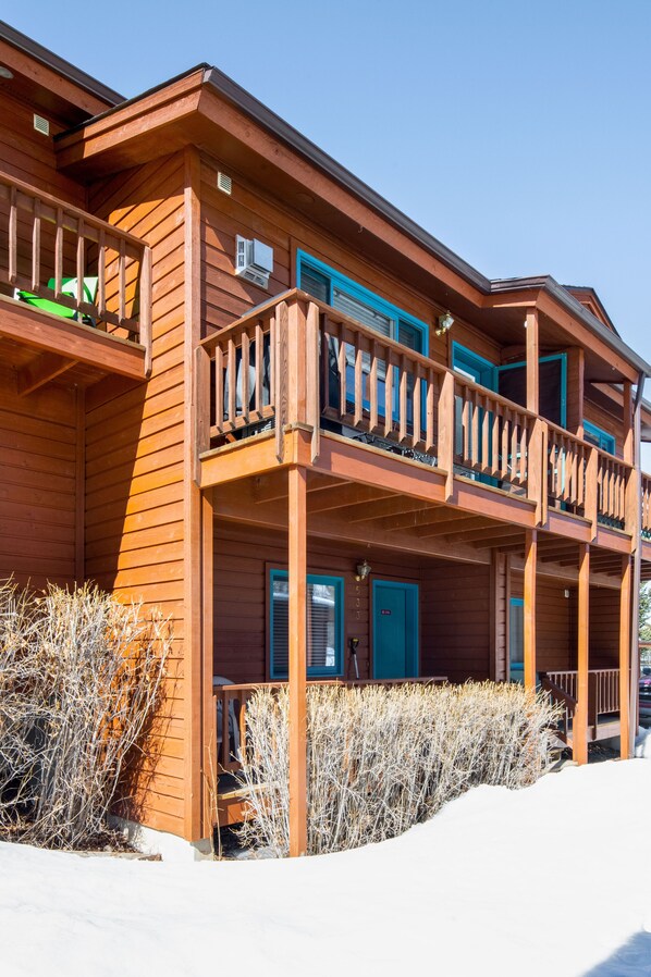 Exterior - Outpost: Pitchfork 2105 - Snow King Location! (Jackson)