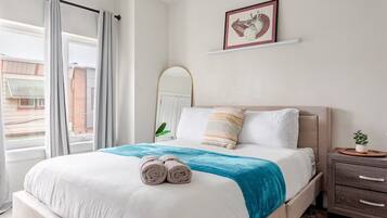 3 bedrooms, in-room safe, iron/ironing board, free WiFi