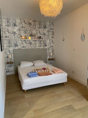 1 chambre, fer et planche à repasser, Wi-Fi gratuit