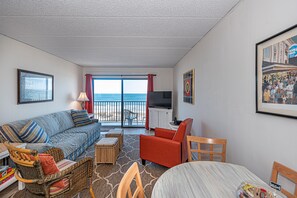 Smart TV, books - ⭐️203 Bimini Large Direct Oceanfront Epic Views⭐️ (Ocean City)