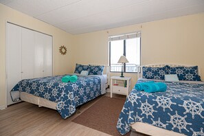 2 bedrooms, travel crib, free WiFi, bed sheets