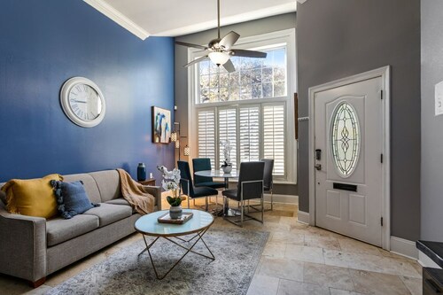 Modern Home Near Magazine St & Close to FQ