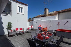 Outdoor dining - Dalyan Silver Duplex Apartment, Wifi, Terrace !new! (Santarém)