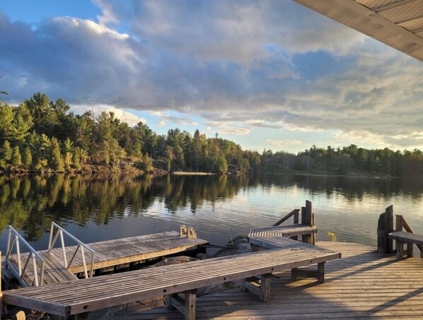 Terrace/patio - Georgian Bay Riverside Retreat (Britt)