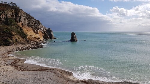 MORGAT 70 meters Beach, 8 people with garden and parking