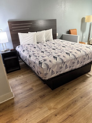 Room, 1 King Bed, Accessible, Non Smoking