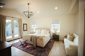 4 Schlafzimmer, Bügeleisen/Bügelbrett, Reisekinderbett, kostenloses WLAN