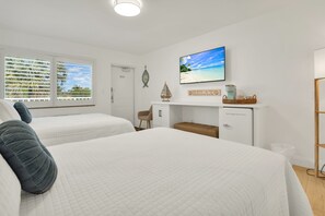 1 غرفة نوم وخزنة داخل الغرفة وواي فاي وملاءات أسرّة