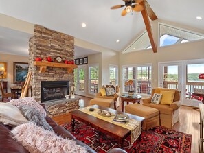 Living area - Blue Door: 4 BR, 2.5 BA House in Arley, Sleeps 12 (Arley)