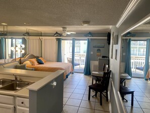 1 bedroom, desk, iron/ironing board, free WiFi