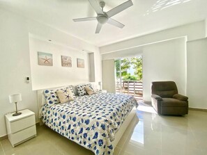 4 bedrooms, iron/ironing board, WiFi, bed sheets - Cap Cana PentHouse w/ terrace & private pool (Punta Cana)