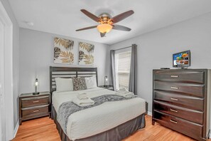 單棟房屋 (5 Bedrooms) | 5 間睡房、手提電腦工作空間、熨斗/熨衫板、床單