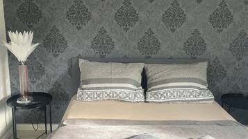 2 Schlafzimmer, Bügeleisen/Bügelbrett, WLAN, Bettwäsche