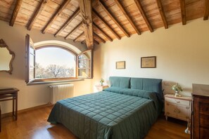 7 bedrooms, iron/ironing board, WiFi, bed sheets - Villa Scarperia by MMega (Borgo San Lorenzo)