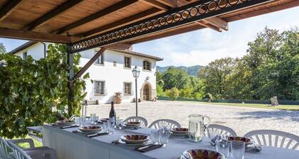 Villa Scarperia by MMega